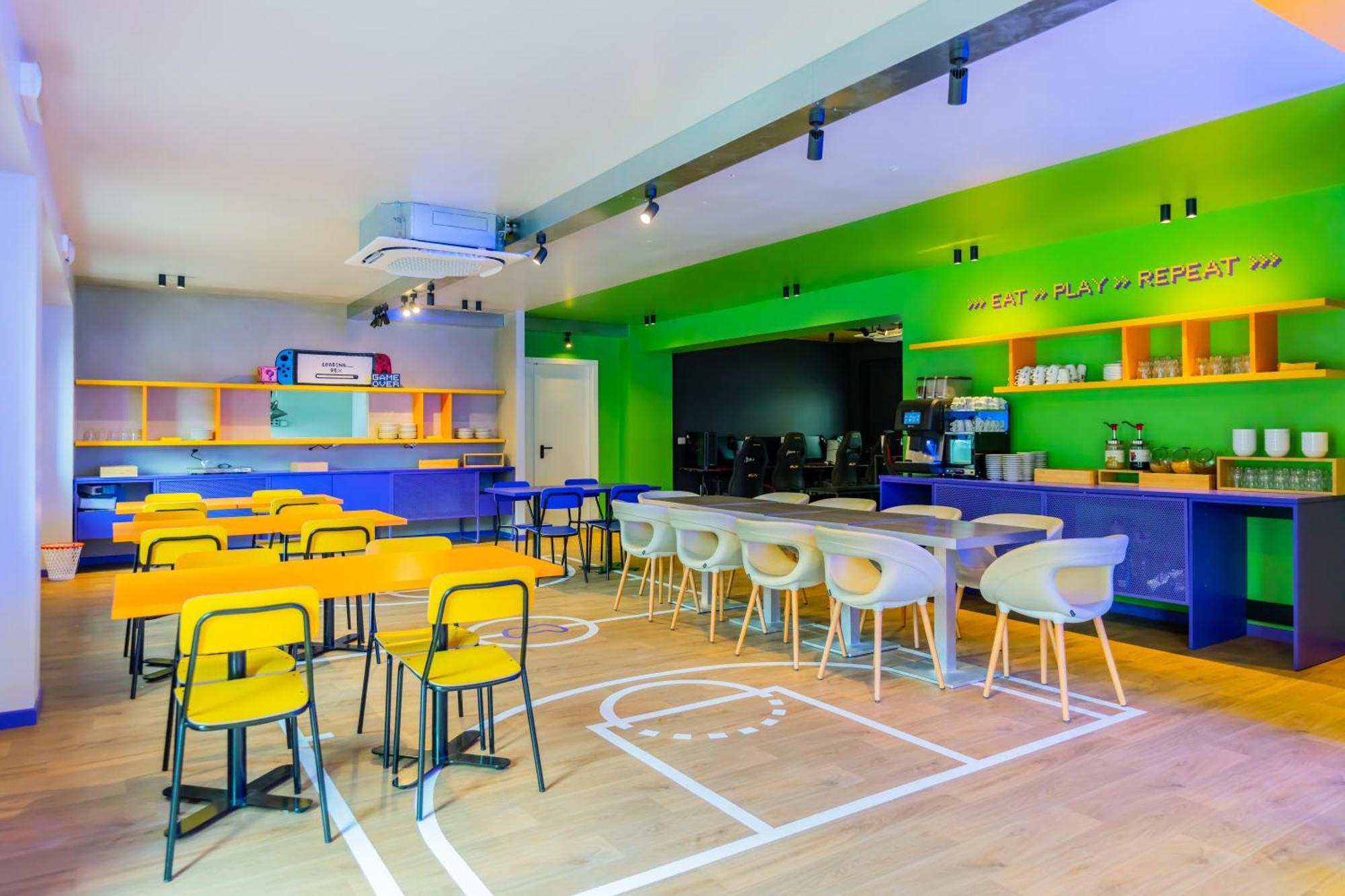 Madison Hotel 3*